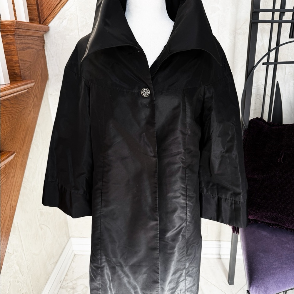 Teri Jon Black 100% Silk Women's coat